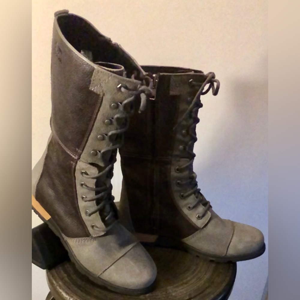 Vintage Waterproof Sorel - Stylish & Comfortable Size 9.5